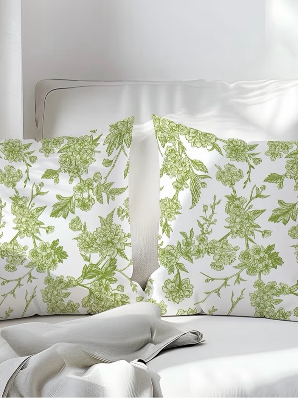 Floral Cotton Pillow Covers Green/White